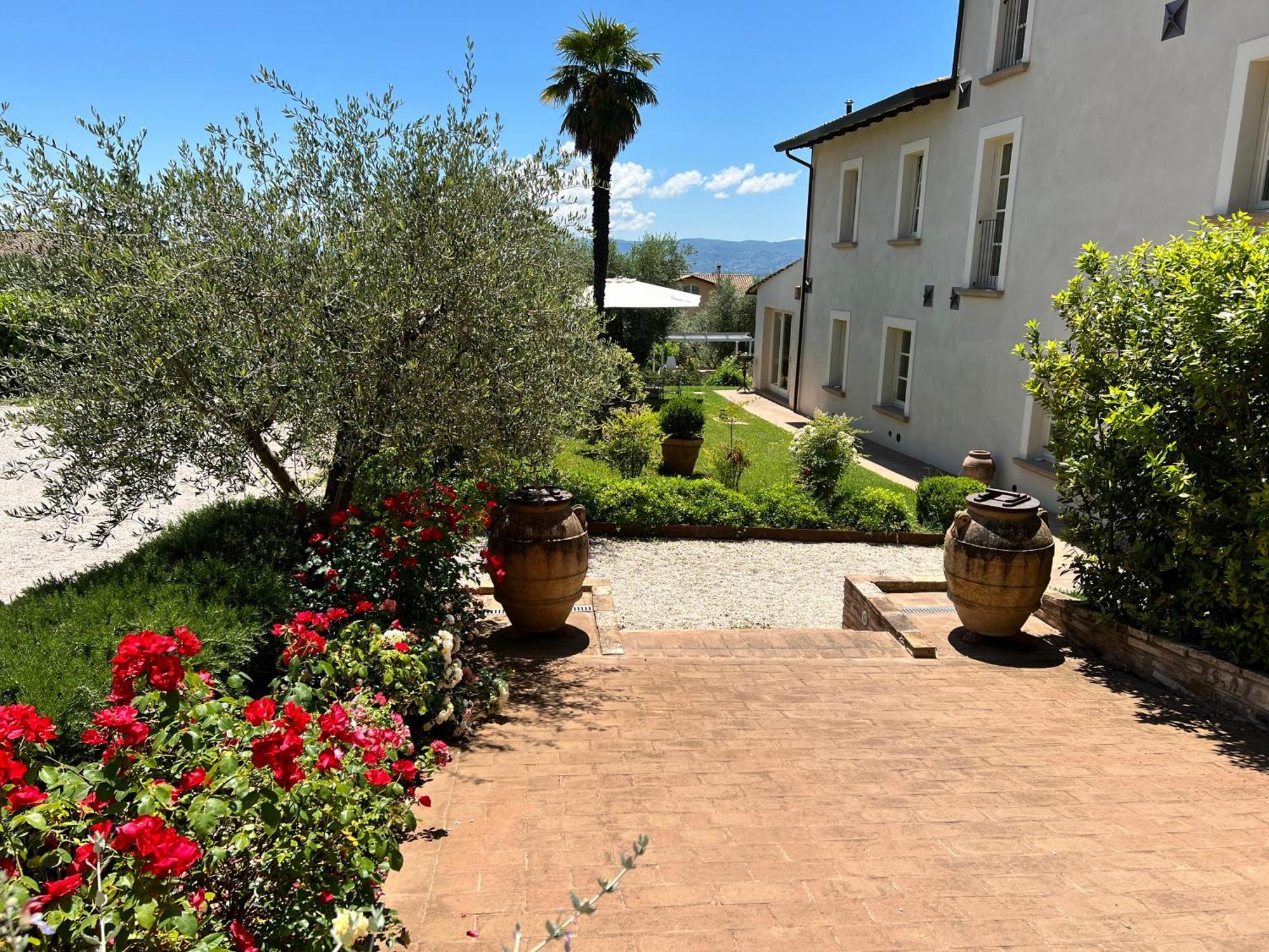 Corteviva Boutique B&B Перуджа Экстерьер фото